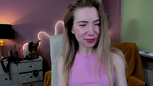 Mia Tasty online show from 09-28-25, 06:53