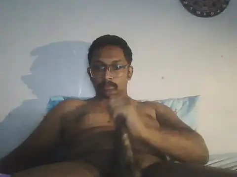 Snapshot of chennaibull101 chatting on 11-28-25, 07:47 chennaibull101 online show from 11-28-25, 07:47