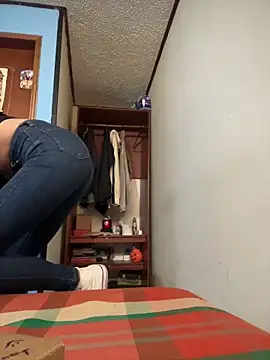 ImCrazzy online show from 05-18-26, 06:34