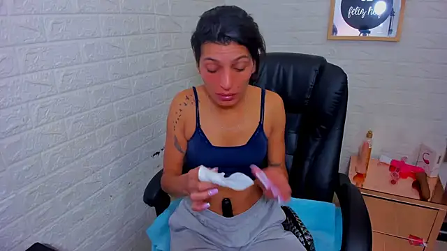 ImCrazzy online show from 03-05-26, 03:19