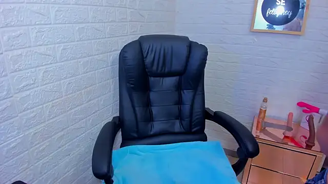 ImCrazzy online show from 01-15-26, 02:53