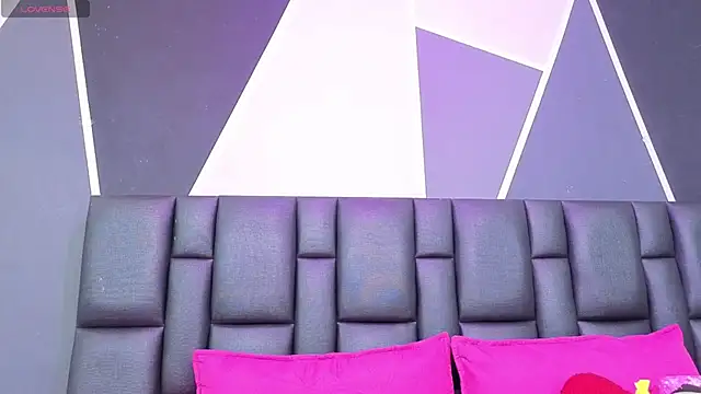 Antonella-Ray online show from 10-16-25, 08:06
