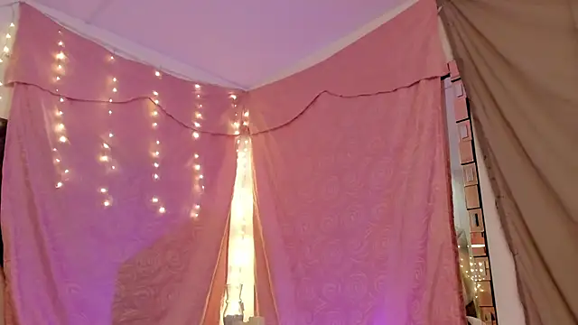 BonnieCute  online show from 11-08-25, 01:09