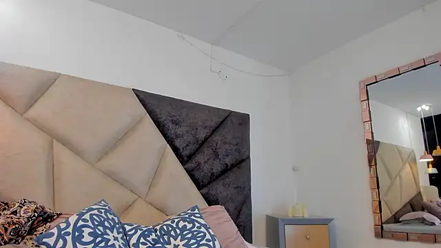 Snapshot of BonnieCute_ chatting on 02-05-26, 12:06 BonnieCute online show from 02-05-26, 12:06