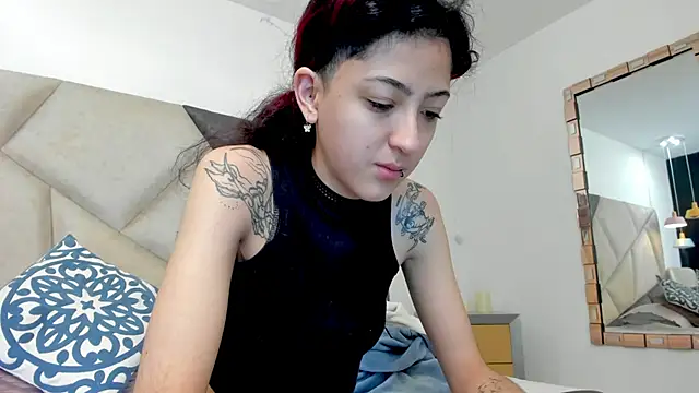 Snapshot of BonnieCute_ chatting on 02-16-26, 11:35 BonnieCute online show from 02-16-26, 11:35