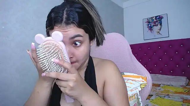 Snapshot of antonella_sweetlittle chatting on 05-30-26, 12:44 antonella sweetlittle online show from 05-30-26, 12:44