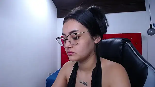 antonella sweetlittle online show from 12-19-25, 09:44