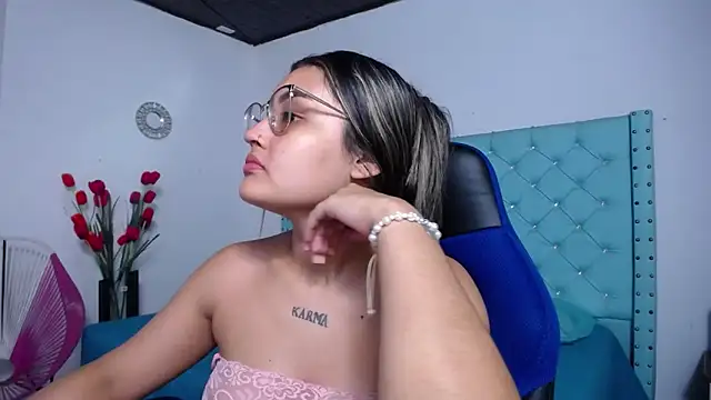 antonella sweetlittle online show from 04-02-26, 11:06