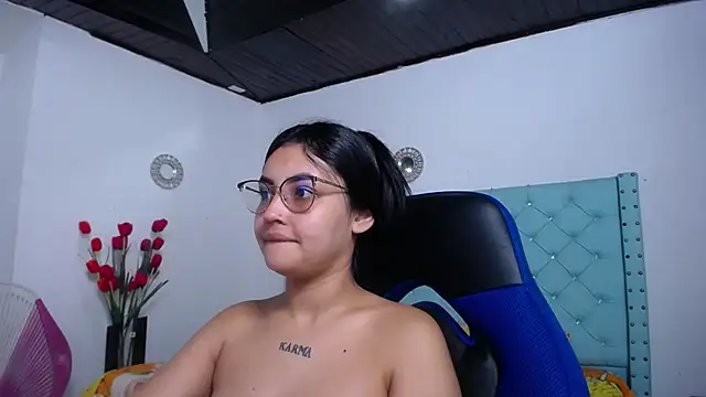 antonella sweetlittle online show from 03-04-26, 12:02