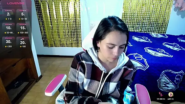 Snapshot of lika_joshua chatting on 01-08-25, 10:58 lika joshua online show from 01-08-25, 10:58