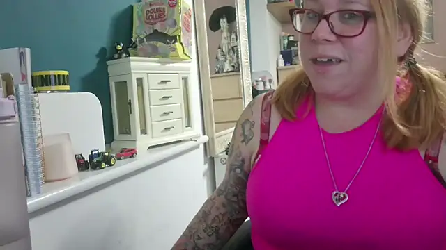 NikiDeeOfficial online show from 09-14-25, 09:15