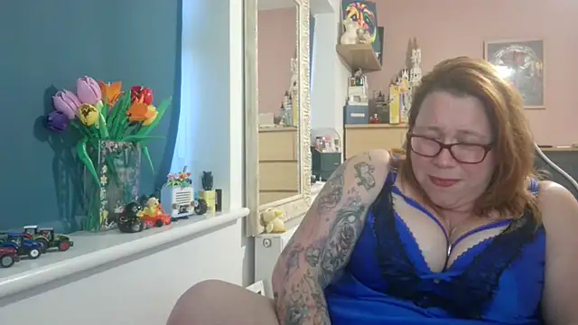NikiDeeOfficial online show from 07-12-26, 08:42