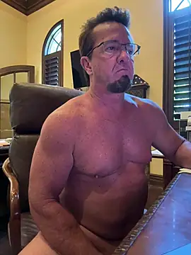 sluttydylan online show from 04-30-26, 06:04