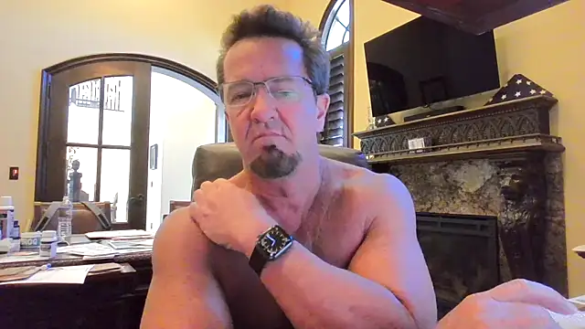 sluttydylan online show from 04-21-26, 06:14