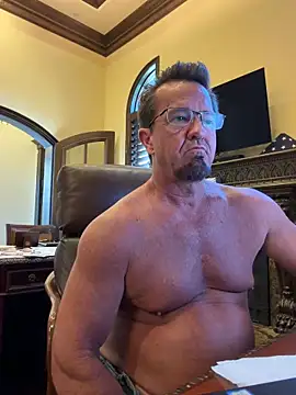 sluttydylan online show from 06-18-26, 01:26