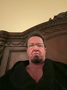 sluttydylan online show from 05-14-26, 06:54