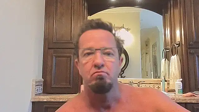 sluttydylan online show from 11-24-25, 07:47