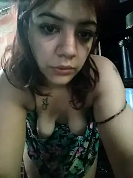 Snapshot of yani2526 chatting on 10-21-25, 09:03 yani2526 online show from 10-21-25, 09:03
