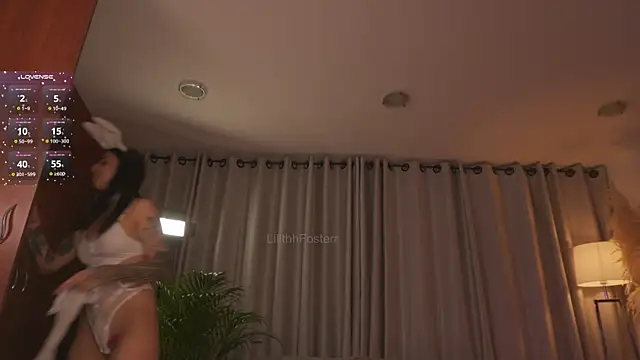 Lilithfosterr online show from 10-18-25, 12:34