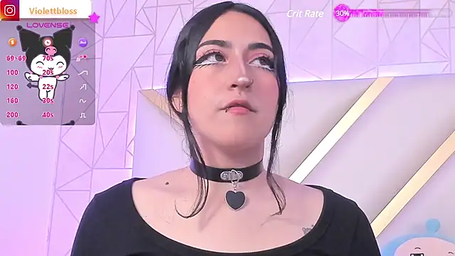 Snapshot of Violettbloss chatting on 02-25-25, 09:15 Violettbloss online show from 02-25-25, 09:15