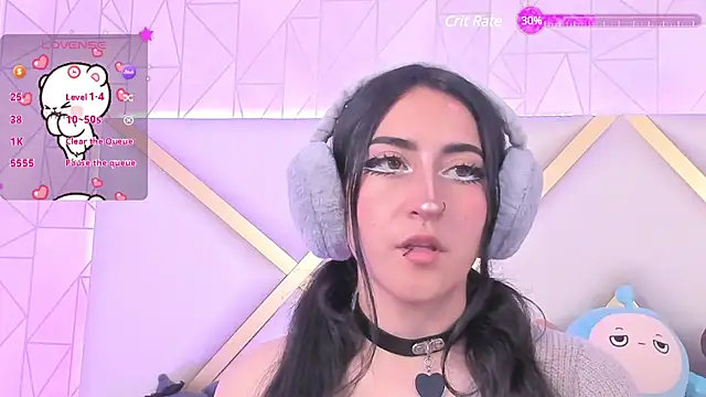 Snapshot of Violettbloss chatting on 03-06-25, 12:21 Violettbloss online show from 03-06-25, 12:21