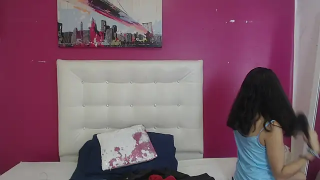 nextdoor fantasy1 online show from 12-15-25, 08:47