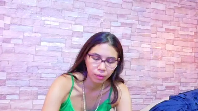 nextdoor fantasy1 online show from 05-29-26, 03:34