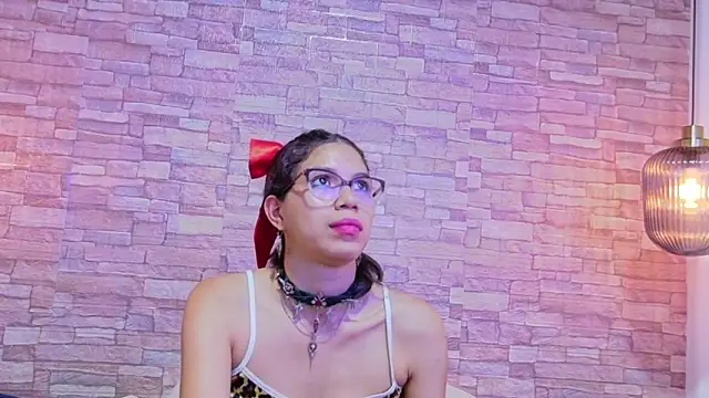 nextdoor fantasy1 online show from 04-09-26, 06:19