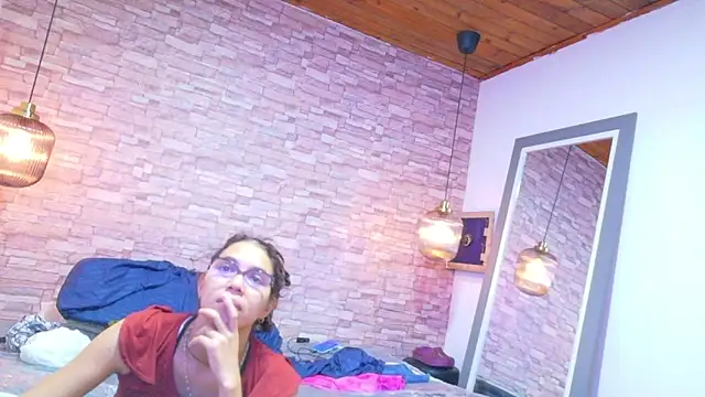 nextdoor fantasy1 online show from 06-11-26, 03:25