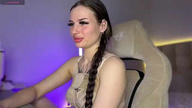 MarlynRobertsen online show from 10-09-25, 02:06