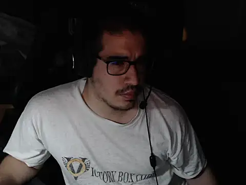 thealfawolf01 online show from 06-05-26, 03:00