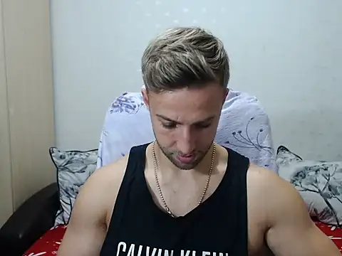 Snapshot of PrinceEagle chatting on 10-28-25, 11:20 PrinceEagle online show from 10-28-25, 11:20