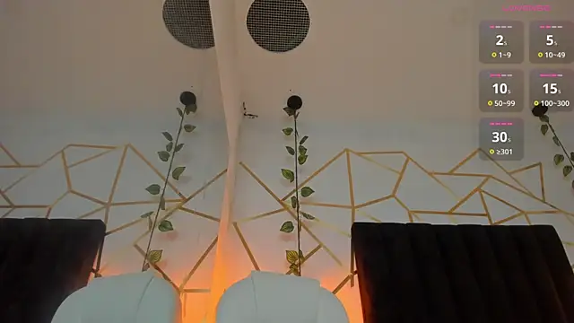 Megan Thompsonn online show from 03-06-25, 06:37