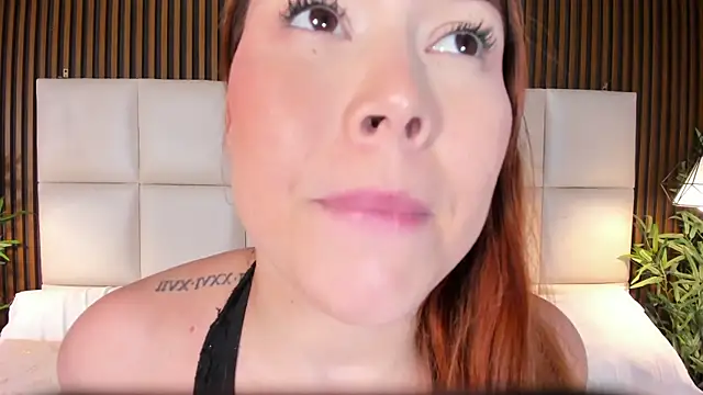 LiaTink online show from 12-05-25, 05:11