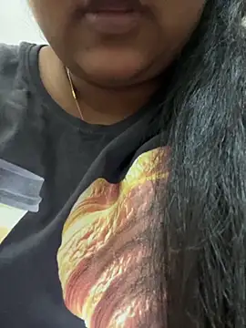 smile pretty online show from 12-02-25, 06:31