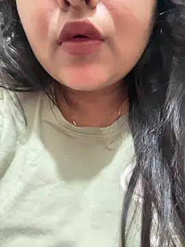 smile pretty online show from 03-02-26, 09:00