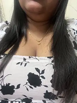 smile pretty online show from 03-05-25, 05:50