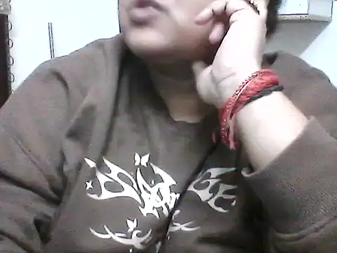 smile pretty online show from 02-17-25, 01:36