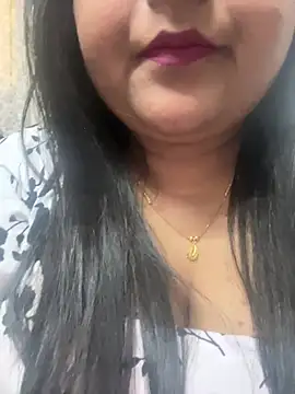 smile pretty online show from 02-28-25, 04:54