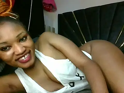 cutenipples online show from 05-13-26, 02:02