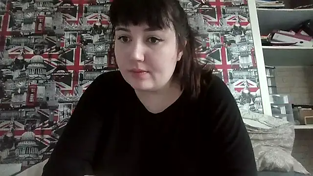 Lynylou online show from 10-24-25, 11:09