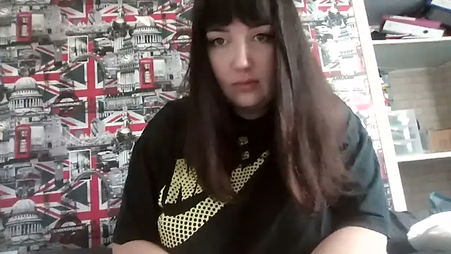 Lynylou online show from 11-02-25, 12:10