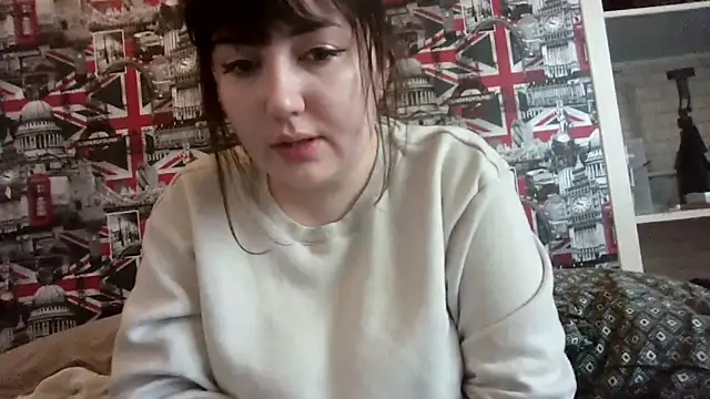 Lynylou online show from 11-28-25, 12:05