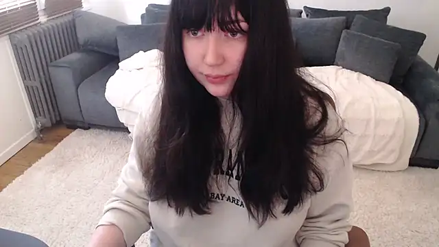 Lynylou online show from 03-04-25, 10:24