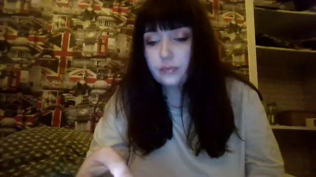 Lynylou online show from 12-05-25, 08:17