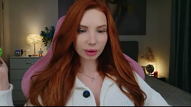 JudyWalkerr online show from 03-25-26, 03:22