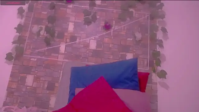 CrazyRousex online show from 11-11-25, 03:40