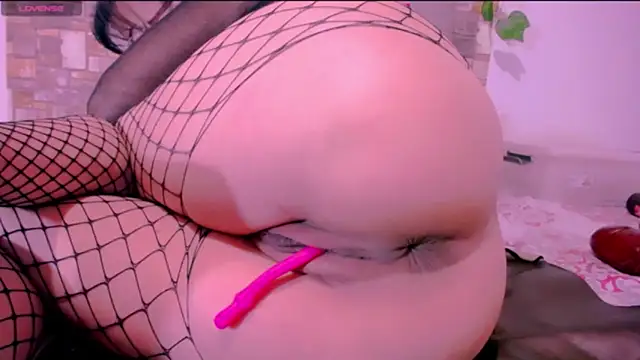 Snapshot of CrazyRousex chatting on 04-13-26, 03:49 CrazyRousex online show from 04-13-26, 03:49