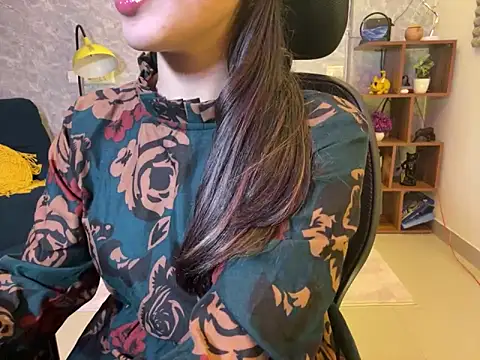 Snapshot of MidnightFlame chatting on 02-02-25, 07:35 MidnightFlame online show from 02-02-25, 07:35