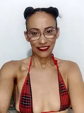 Snapshot of BarbaraMature chatting on 01-22-25, 10:15 BarbaraMature online show from 01-22-25, 10:15